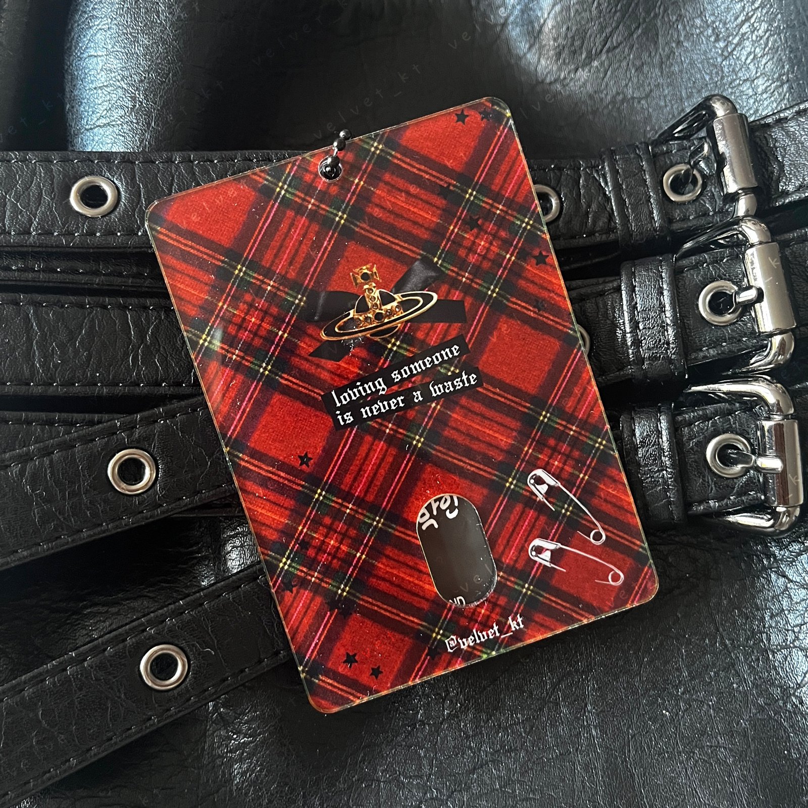 Photocard Holder - Punk Heart | Studio Velvet KT